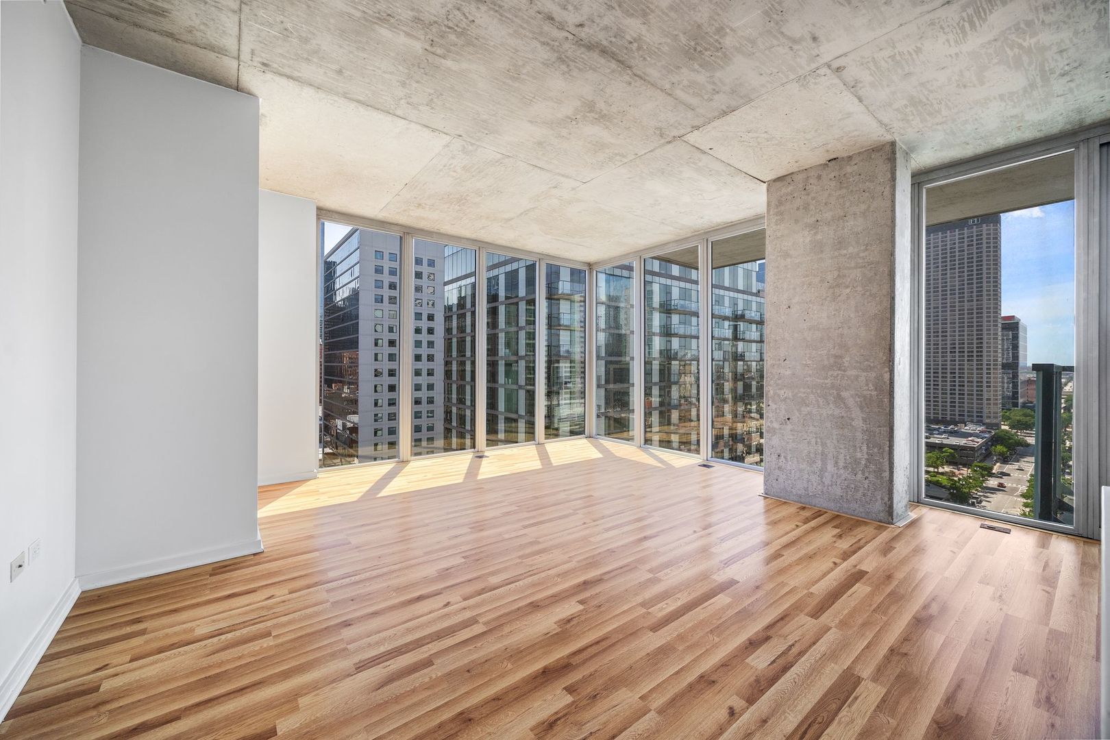 659 W Randolph Street 1620