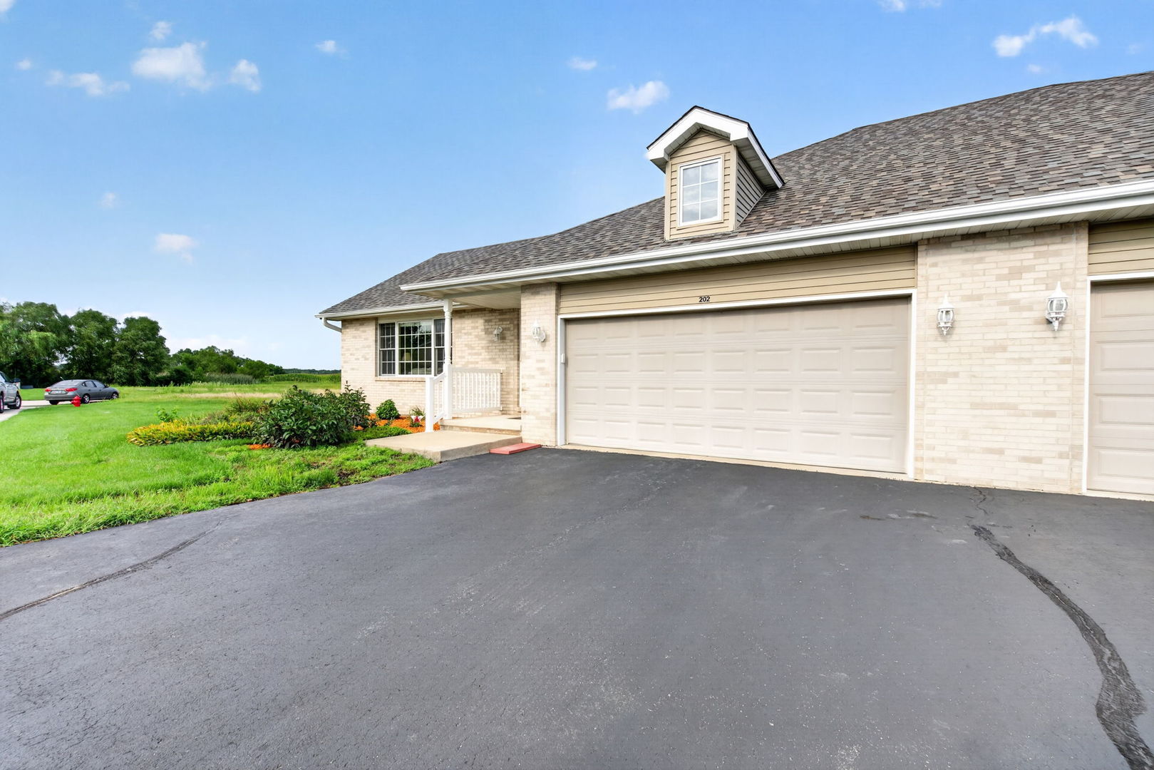 202 Dusty Trail 202