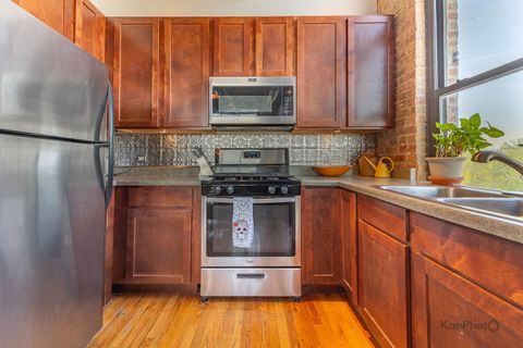 Tiny photo for 1820 N Spaulding Avenue #410, Chicago, IL 60647 (MLS # 12626587)