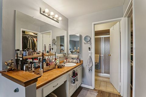 Tiny photo for 801 79th Street #405, Darien, IL 60561 (MLS # 12517824)