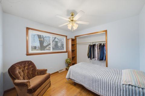 Tiny photo for 7705 W 80th Place, Bridgeview, IL 60455 (MLS # 12589160)