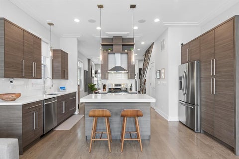 Tiny photo for 6739 N Oxford Avenue, Chicago, IL 60631 (MLS # 12743084)