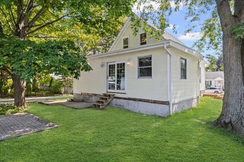 Tiny photo for 717 Edward Street, Sycamore, IL 60178 (MLS # 12454167)