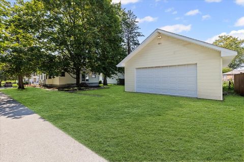 Tiny photo for 717 Edward Street, Sycamore, IL 60178 (MLS # 12454167)