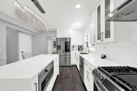 Tiny photo for 1721 IL Route 176 Road, Crystal Lake, IL 60014 (MLS # 12469808)