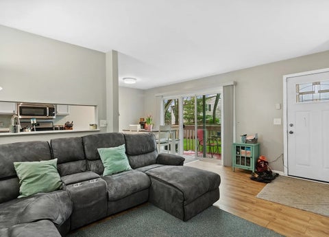 Tiny photo for 212 Hudson Court #B, Bolingbrook, IL 60440 (MLS # 12763989)