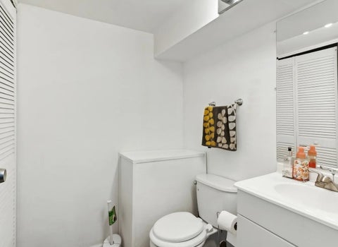 Tiny photo for 212 Hudson Court #B, Bolingbrook, IL 60440 (MLS # 12763989)
