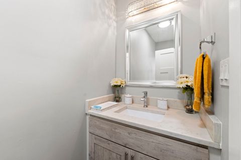 Tiny photo for 606 S 2nd Avenue, Maywood, IL 60153 (MLS # 12610555)