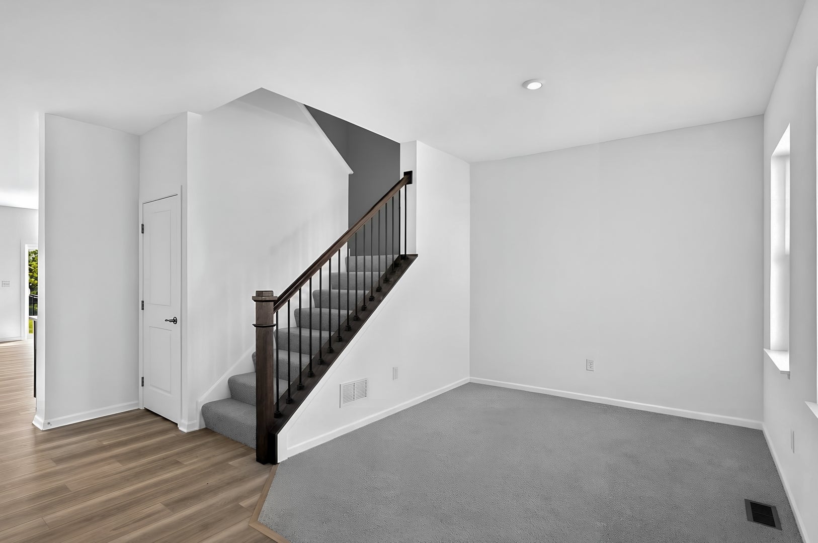 3846 Meadowridge Road