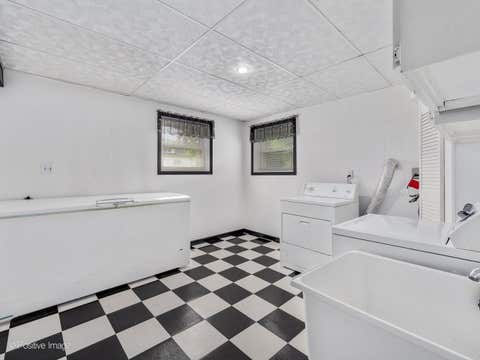 Tiny photo for 102 Hill Street, Roselle, IL 60172 (MLS # 12675978)