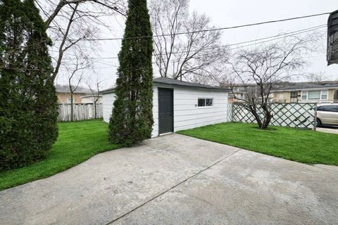 Tiny photo for 14539 Murray Avenue, Dolton, IL 60419 (MLS # 12584259)