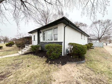 Tiny photo for 14539 Murray Avenue, Dolton, IL 60419 (MLS # 12584259)