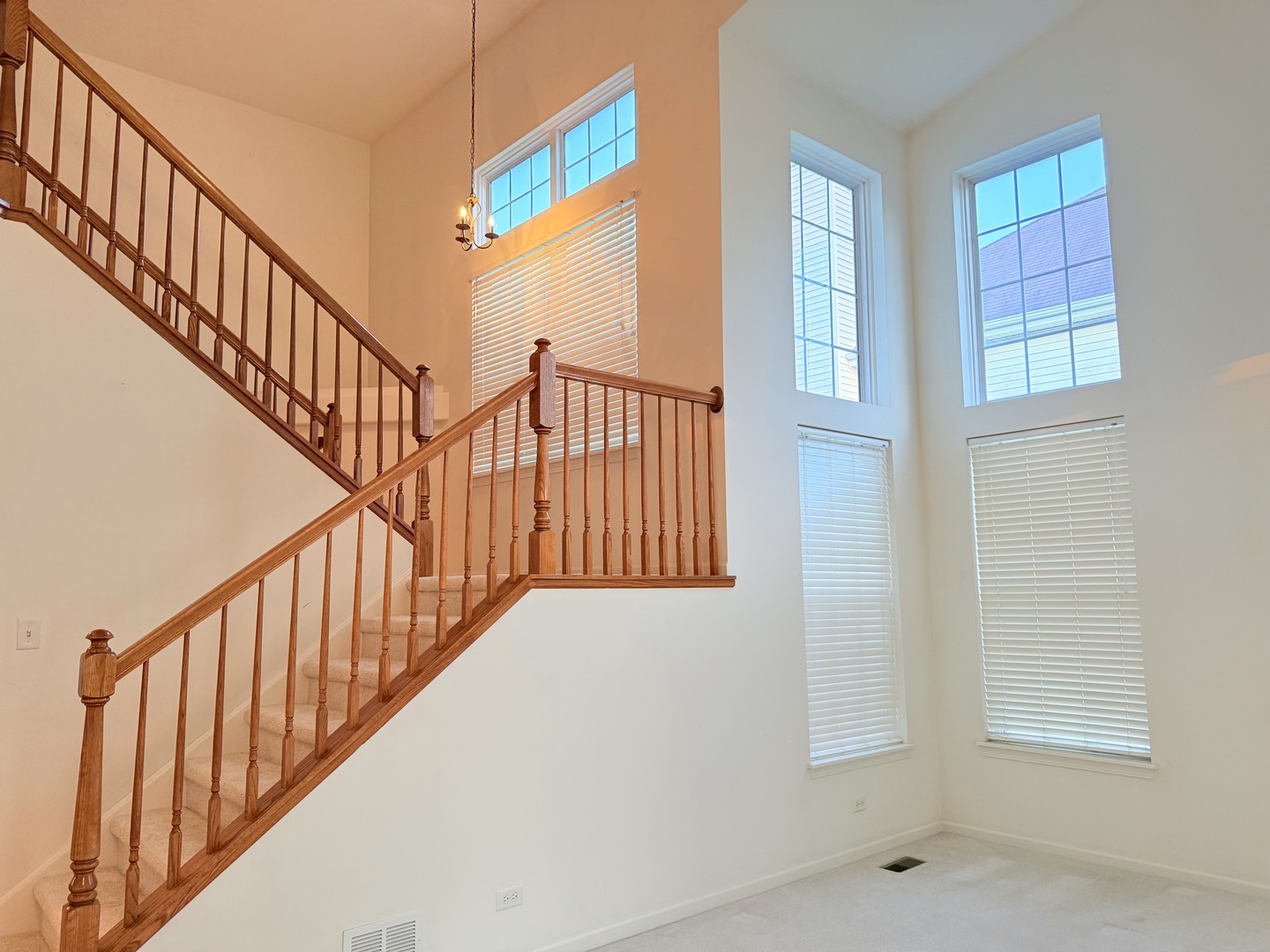 3015 Monterey Lane