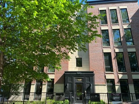 1320 W Lexington Street 3E Chicago IL 60607