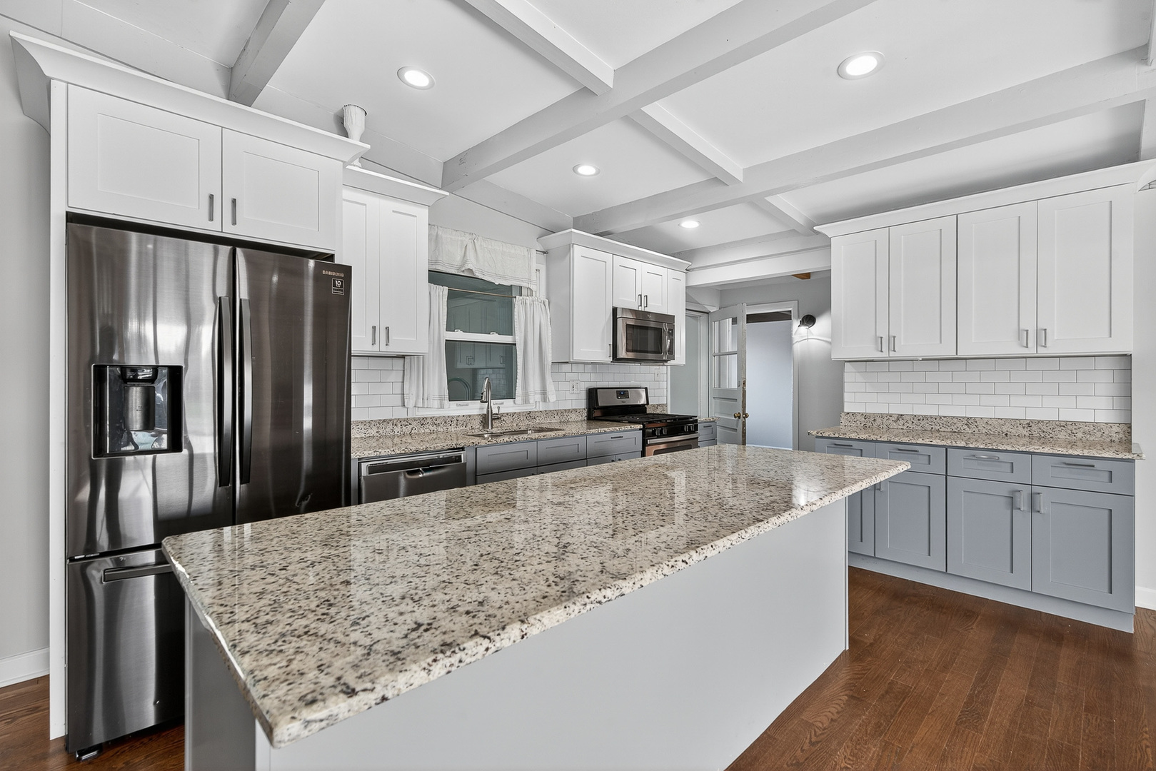 7818 W Argyle Street