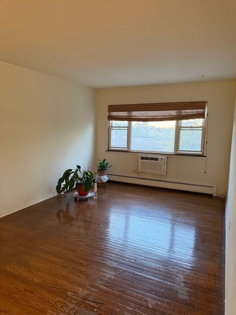 Tiny photo for Chicago, IL 60649 (MLS # 12513621)