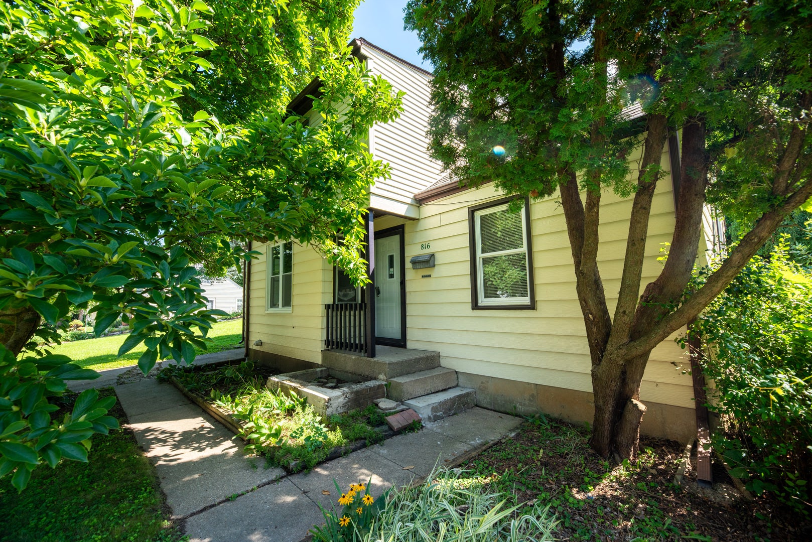 816 Jordan Place