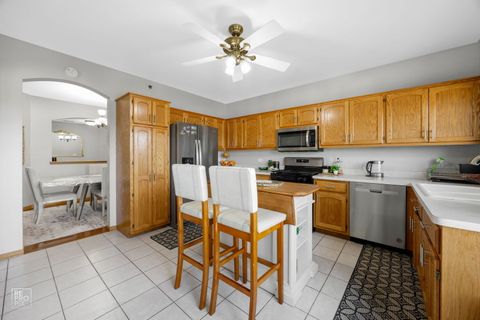 Tiny photo for 17950 Settlers Pond Way #3B, Orland Park, IL 60467 (MLS # 12483343)