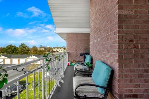 Tiny photo for 17950 Settlers Pond Way #3B, Orland Park, IL 60467 (MLS # 12483343)