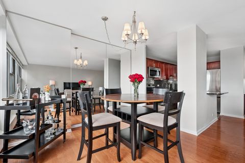 Tiny photo for 3900 N Lake Shore Drive #9B, Chicago, IL 60613 (MLS # 12619581)
