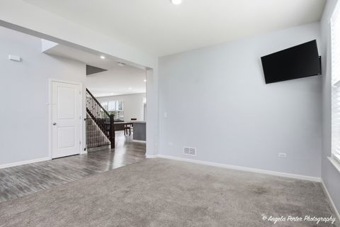 Tiny photo for 6828 Galway Drive, McHenry, IL 60050 (MLS # 12662123)