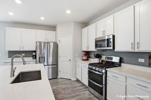 Tiny photo for 6828 Galway Drive, McHenry, IL 60050 (MLS # 12662123)