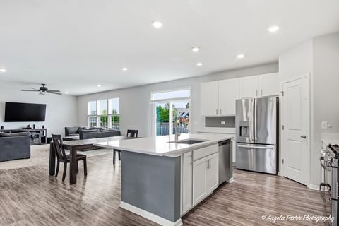 Tiny photo for 6828 Galway Drive, McHenry, IL 60050 (MLS # 12662123)
