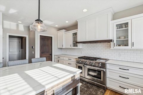 Tiny photo for 3535 COBBLESTONE Drive, Bettendorf, IA 52722 (MLS # QC4269954)