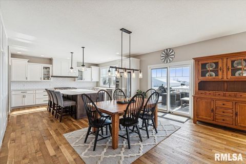 Tiny photo for 3535 COBBLESTONE Drive, Bettendorf, IA 52722 (MLS # QC4269954)