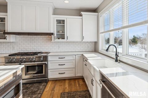 Tiny photo for 3535 COBBLESTONE Drive, Bettendorf, IA 52722 (MLS # QC4269954)