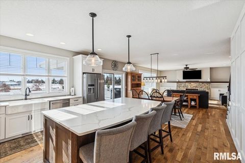 Tiny photo for 3535 COBBLESTONE Drive, Bettendorf, IA 52722 (MLS # QC4269954)