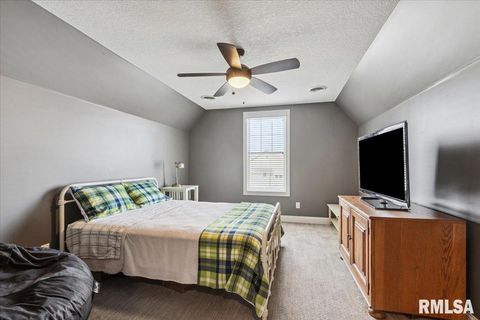 Tiny photo for 3535 COBBLESTONE Drive, Bettendorf, IA 52722 (MLS # QC4269954)