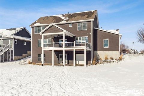 Tiny photo for 3535 COBBLESTONE Drive, Bettendorf, IA 52722 (MLS # QC4269954)