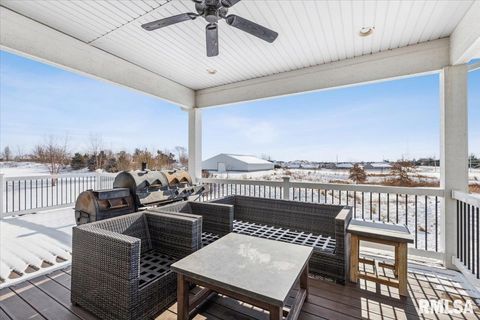 Tiny photo for 3535 COBBLESTONE Drive, Bettendorf, IA 52722 (MLS # QC4269954)