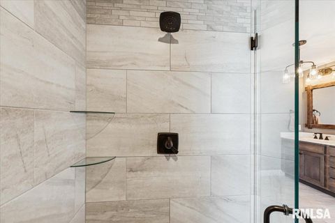 Tiny photo for 3535 COBBLESTONE Drive, Bettendorf, IA 52722 (MLS # QC4269954)