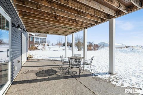 Tiny photo for 3535 COBBLESTONE Drive, Bettendorf, IA 52722 (MLS # QC4269954)