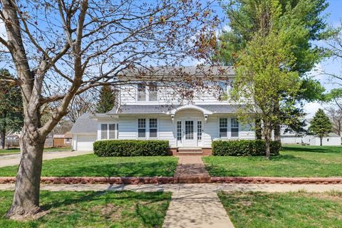 Photo of 248 E Fremont Street, Bement, IL 61813 (MLS # 12606679)