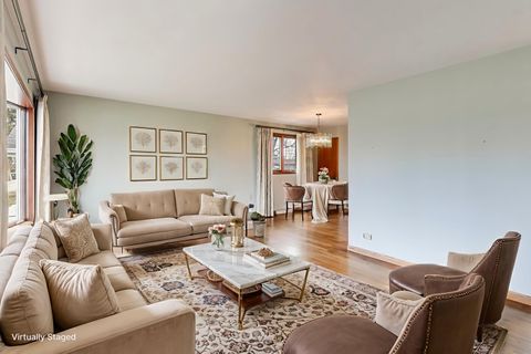 Tiny photo for 601 E Hackberry Lane, Mount Prospect, IL 60056 (MLS # 12544694)