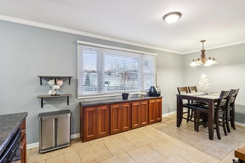 Tiny photo for 641 Winthrop Avenue, Glendale Heights, IL 60139 (MLS # 12536125)