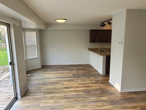 Tiny photo for 81 King Drive, Streamwood, IL 60107 (MLS # 12624898)