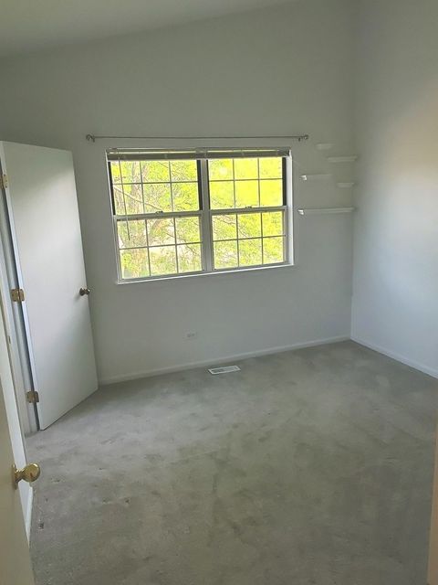 Tiny photo for 81 King Drive, Streamwood, IL 60107 (MLS # 12624898)