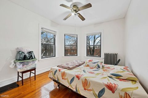 Tiny photo for 5455 S Ingleside Avenue #2W, Chicago, IL 60615 (MLS # 12466740)