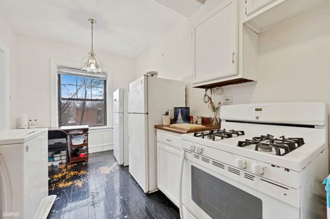 Tiny photo for 5455 S Ingleside Avenue #2W, Chicago, IL 60615 (MLS # 12466740)