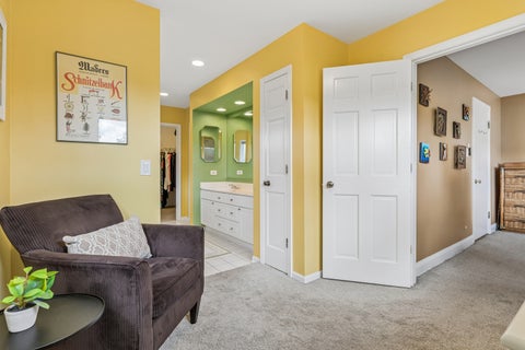 Tiny photo for 1705 Glenview Avenue, Park Ridge, IL 60068 (MLS # 12709096)