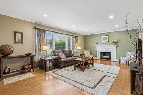 Tiny photo for 1705 Glenview Avenue, Park Ridge, IL 60068 (MLS # 12709096)