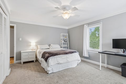Tiny photo for 1705 Glenview Avenue, Park Ridge, IL 60068 (MLS # 12709096)