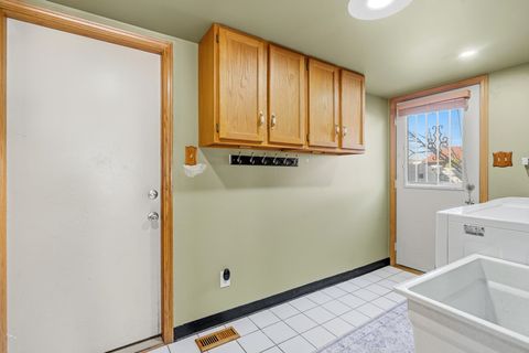 Tiny photo for 16951 Shannon Drive, Tinley Park, IL 60477 (MLS # 12609387)