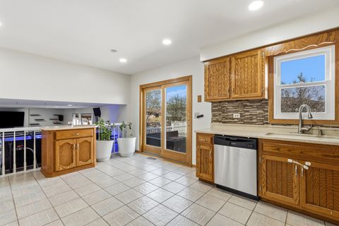 Tiny photo for 16951 Shannon Drive, Tinley Park, IL 60477 (MLS # 12609387)