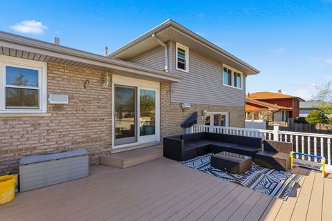 Tiny photo for 16951 Shannon Drive, Tinley Park, IL 60477 (MLS # 12609387)