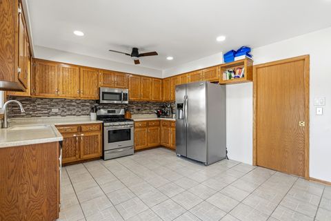 Tiny photo for 16951 Shannon Drive, Tinley Park, IL 60477 (MLS # 12609387)